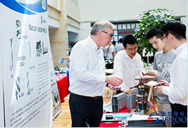 走進(jìn)東風(fēng)汽車(chē)整車(chē)廠(chǎng) 新能源、智能網(wǎng)聯(lián)、輕量化與網(wǎng)絡(luò)技術(shù)的研發(fā)新圖景